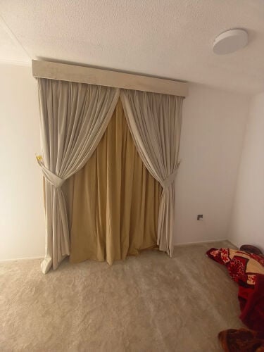 الستائر