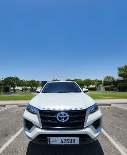 TOYOTA FORTUNER 2021 V6