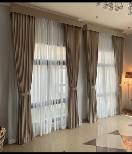 Curtains Installation