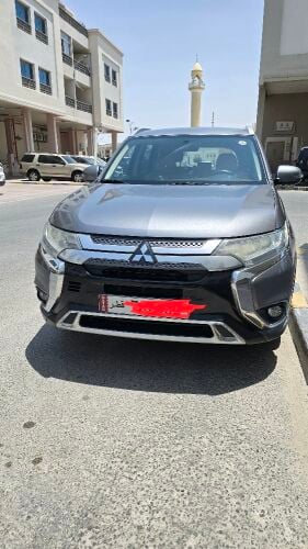 mitsubishi outlander 2019