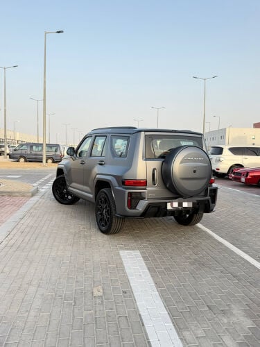 تانك 700