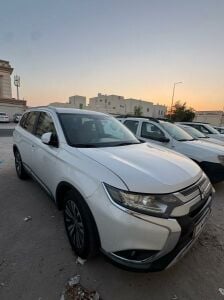 MISTUBISHI OUTLANDER 2019 QR36K