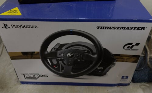 Thrustmaster T300RS and shifter