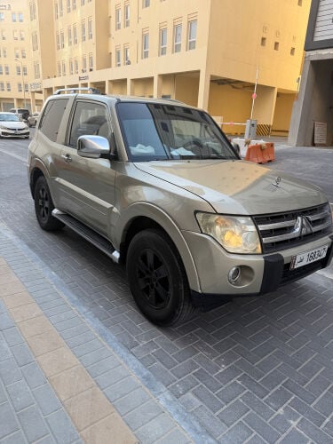 pajero 2010 