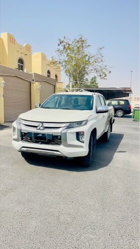 MITSUBISHI L200 2020 MODEL 4*4
