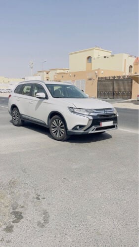 2019 OUTLANDER 4wd 0 accident 