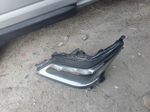 مصباح أمامي