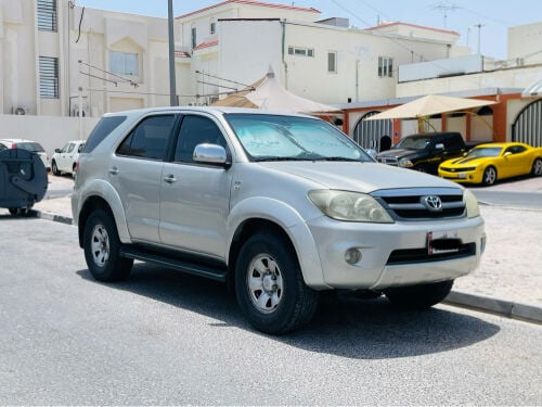 Toyota Fortuner 