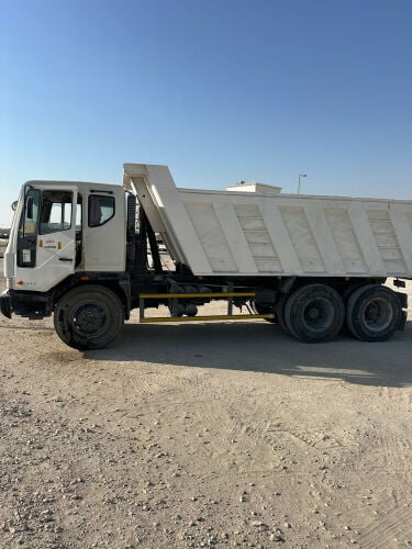 tata dumb truck 