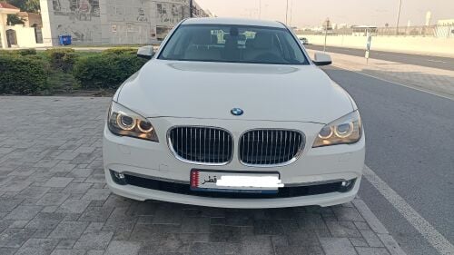 بي ام 730 ال اي ممشي قليل 2012