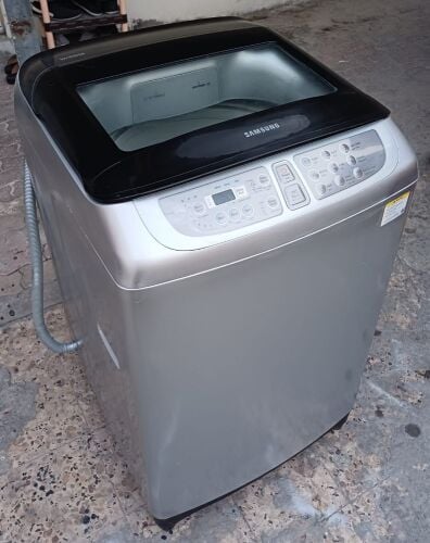 washing machine for sell 11kg.