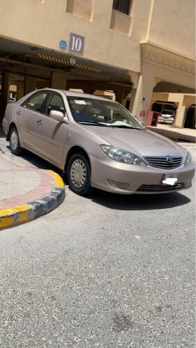 للبيع كامري 2005
