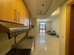 AFFORDABLE | STUDIO | FOX HILLS