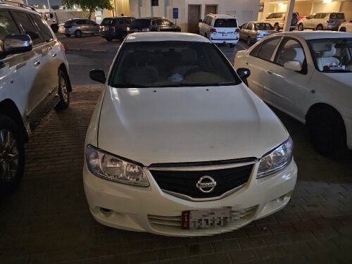 نيسان صنى يابانى ٢٠١٠ للبيع