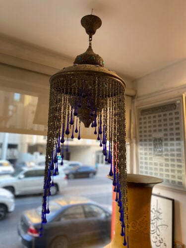 ثرية شرقية طراز يدوي قديمة 