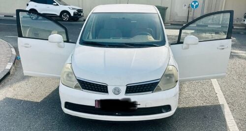 Nissan tide model 2008