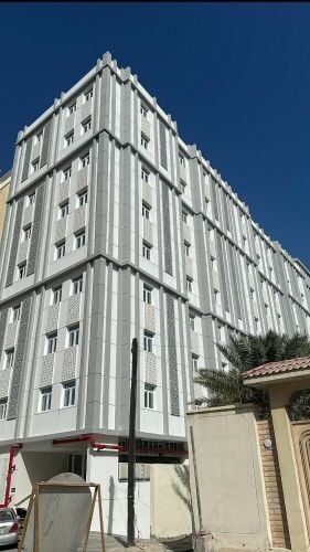 للبيع عمارة ج مؤجرة ف عبد العزيز