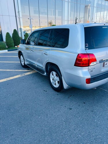 2015 Toyota Land Cruiser VXR