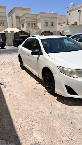 للبيع كامري 2012 