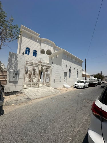 للإيجار فيلًا بمعيذر 