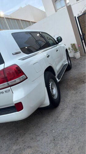 Land Cruiser 