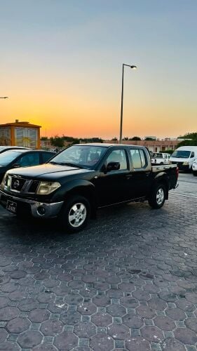 NISSAN NAVARA 2012