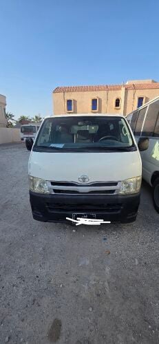 Toyota hiece 2013 for sell