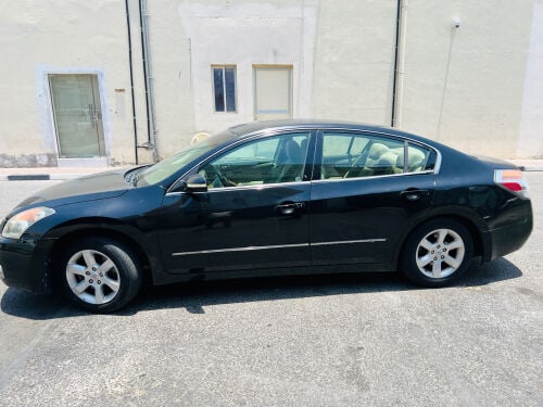 nishan altima