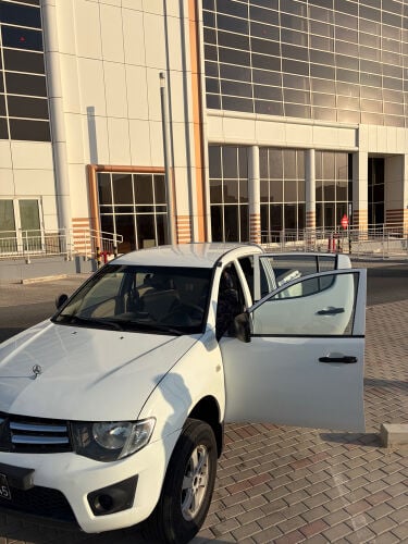 L200