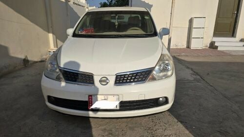 Nissan Tida Mid option 2008