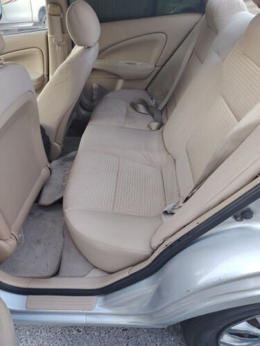 Nissan sunny 2011