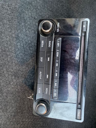 Mitsubishi ASX-2020 stereo player