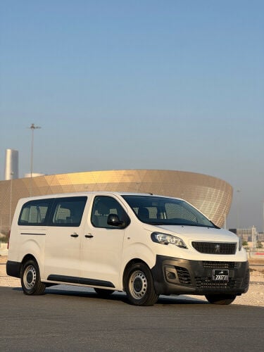 بيجوت اكسبرت 2021 فان باص