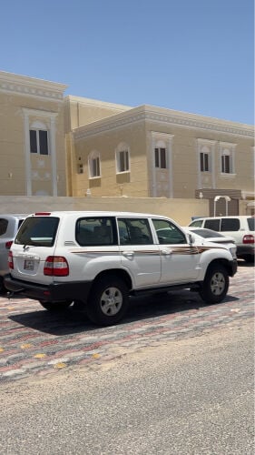 للبيع