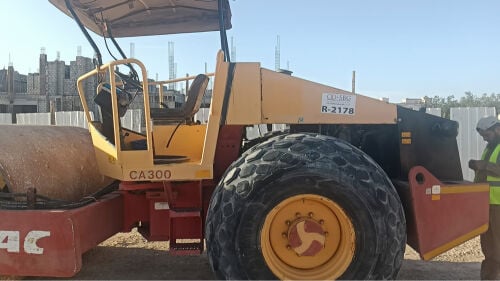Dynapic Rollar 10ton 2005 model 
