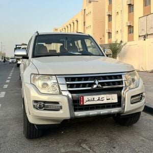 Mitsubishi Pajero 2017  Excellent