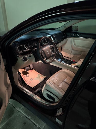 Lincoln MKs