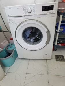 غسالة ملابس اتوماتيك