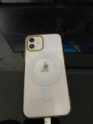 ايفون 12 