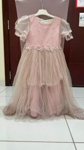 girl dresses