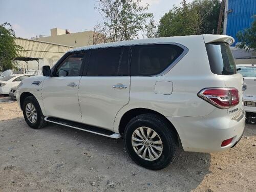 NISSAN PATROL SE 2015