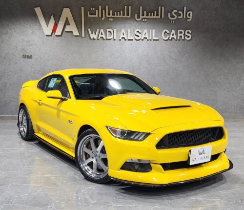 فورد موستنق ٨ سلندر جي تي ٢٠١٥ 