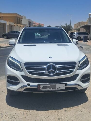 مرسيدس بنز جي إل إي ٤٠٠ موديل ٢٠١
