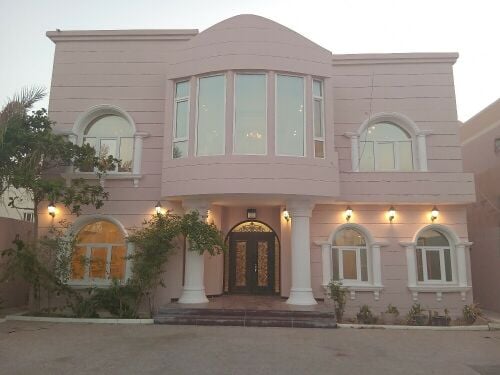 For rent an villa in Al Wkara