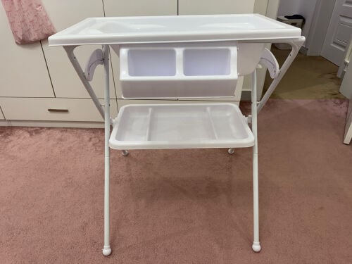 diaper changing table