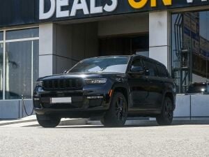 Jeep Grand Cherokee L Altitude.