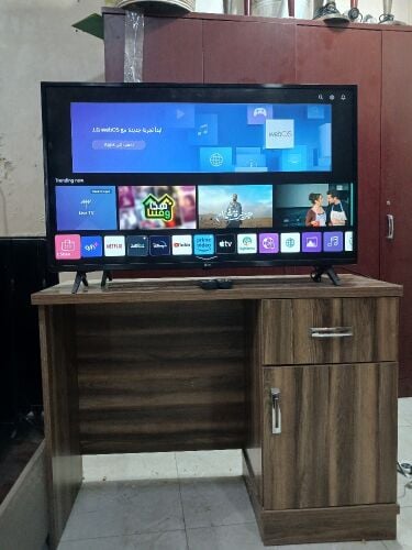 LG 43 inches Smart tv.