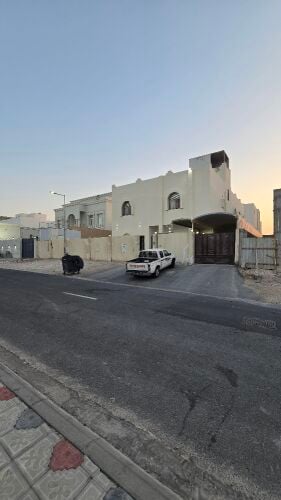 للايجار فيلا في روضة قديم إسكان