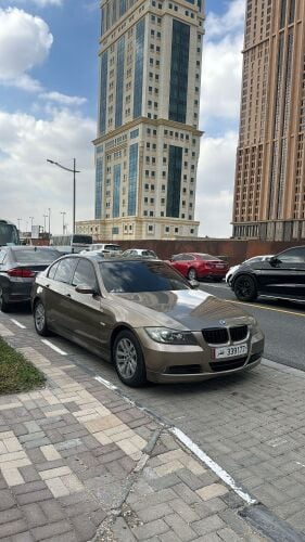بي إم دابليو 320