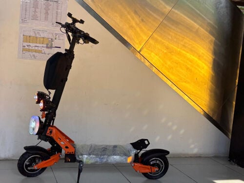 Electric scooter